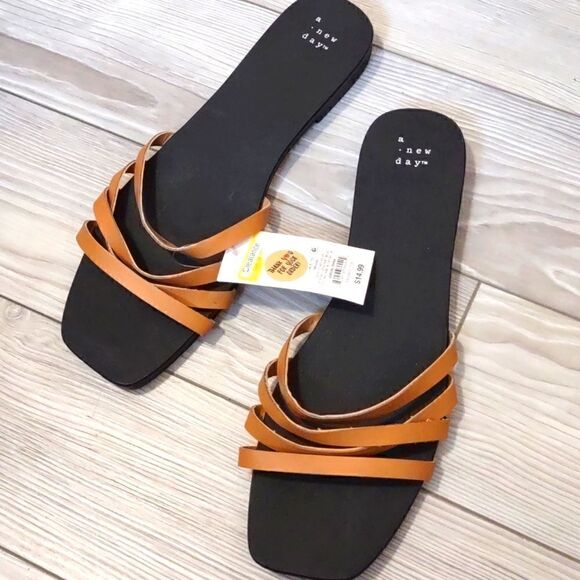 (21-2781)  🔥3/$20🔥  A New Day Joan Size 9 - Picture 1 of 11